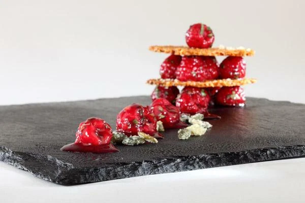 Naturschiefer Platte schwarz mit gebrochenem Rand in 3 Größen Gastlando - Bild 2 von 3