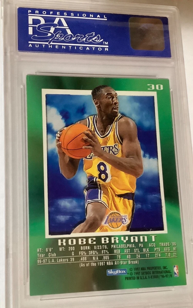 Kobe Bryant - 1996-97 Skybox EX 2000 - PSA 8 **rookie card**