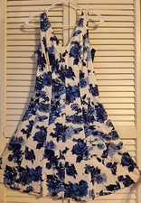 Chaps Blue Floral Sleevless A-Line V Neck Dress Womens Sz 6 Fit And Flare