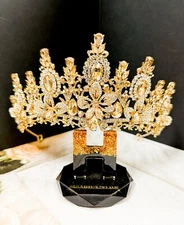 Champagne crystal tiara, Bridesmaid flower tiara, Birthday crown, Prom Hairpiece