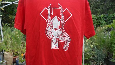 T-shirt celtique de Thors Hammer Runes Vikings Symbole