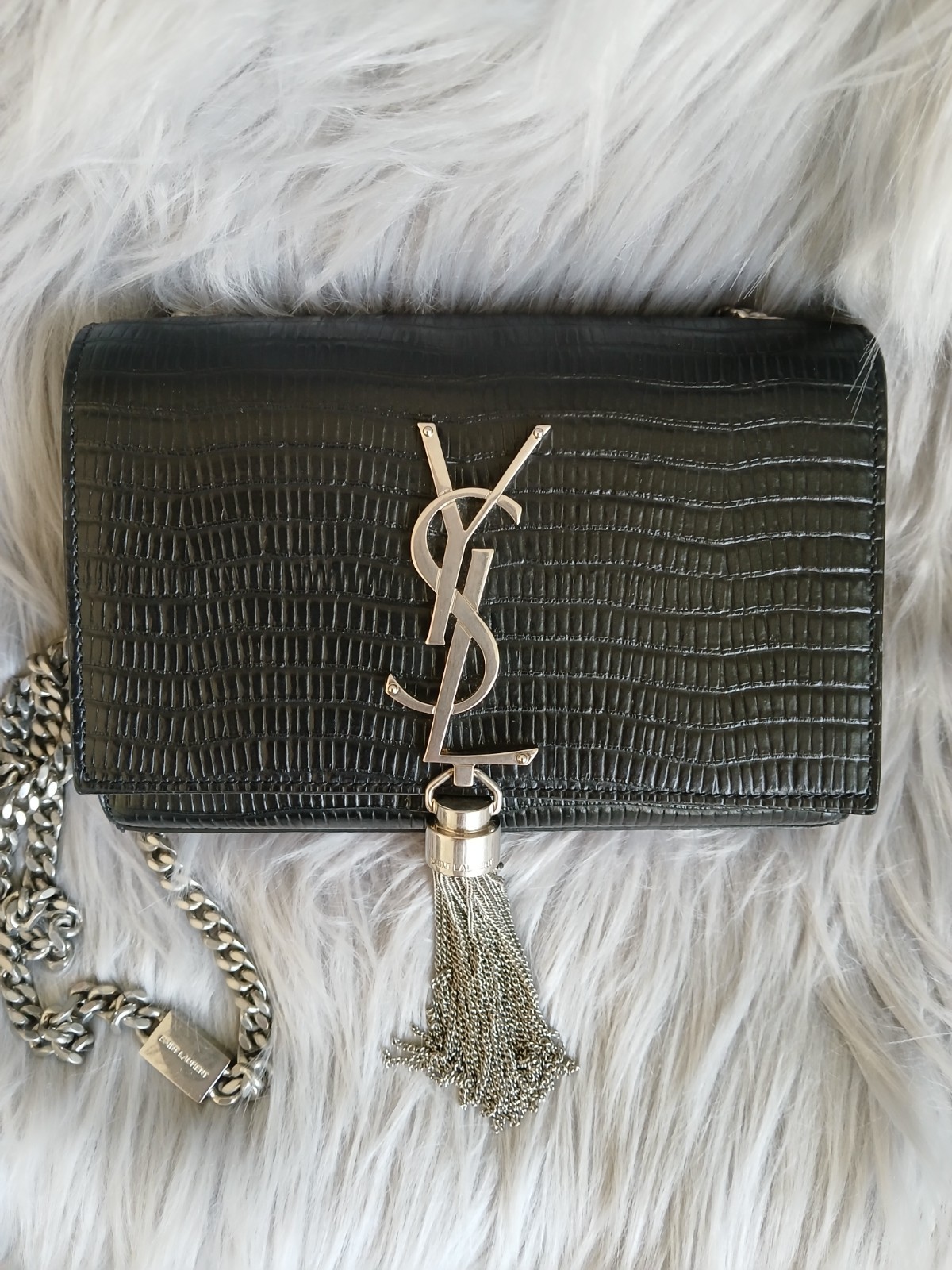 Borsa a mano Yves Saint Laurent Kate YSL monogrammi nappa crossbody bag nera