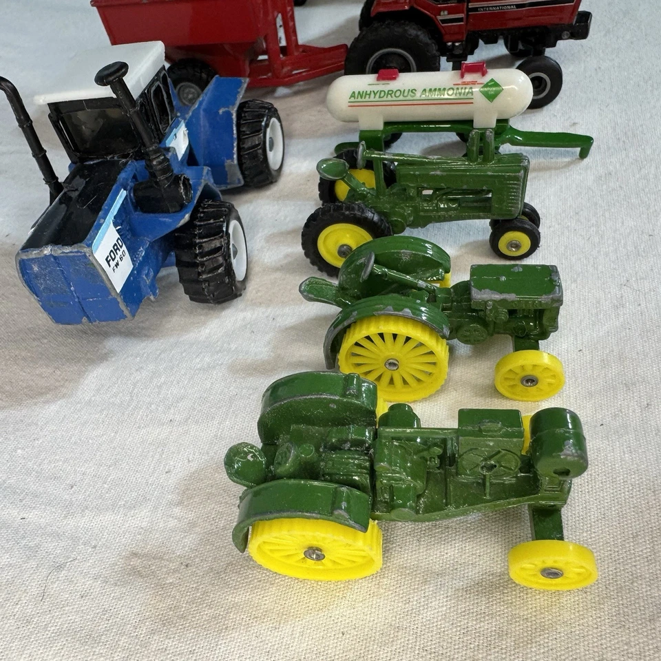 Mixed 10 Pc Lot 1:64 Die Cast John Deere Tractors Implements Case Ford FW-60 - Image 2 of 4