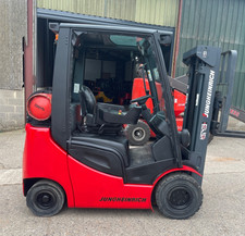 Forklift Truck - 2 Tonne Jungheinrich Gas, triple, container mast