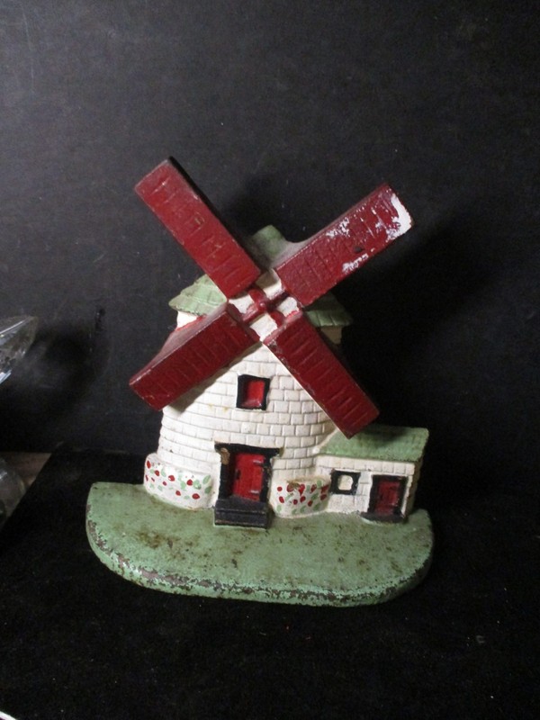 VINTAGE CAST IRON DOOR STOPPER WINDMILL (or bookend)  X50 GN