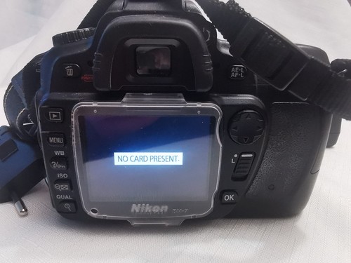 NIKON D80 DSLR Camera Body Only - SPARES & REPAIRS -'Err' - Picture 8 of 13