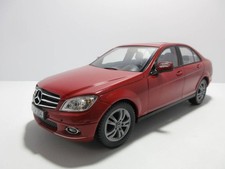 1/18 Mercedes-Benz C-Class Sedan W204 Early Model Red Collectables 17+