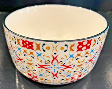 Signature Housewares/Stoneware Bowl/Excellent Condition