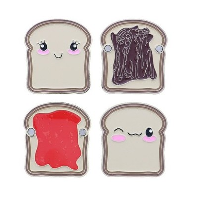 Spread it, Log it, Love it Geocoin - Hazelnut and Strawberry Toast aufklappbar