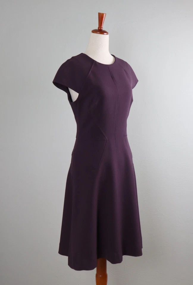 Vestido LELA ROSE $1390 Púrpura Sólido Ajustado Costura Manga Gorra Línea A Talla 6 Foto 2 de 4