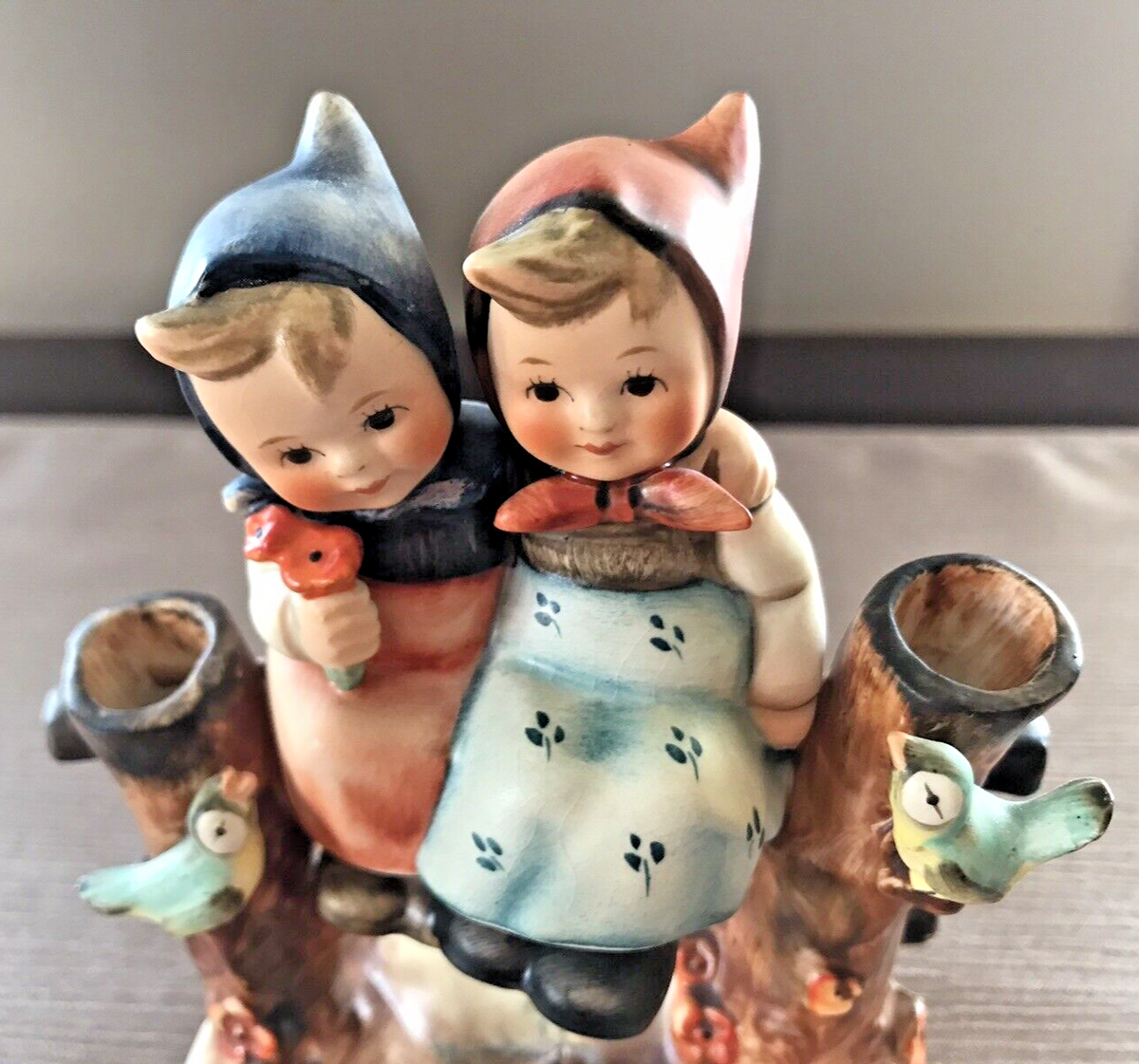 旧西ドイツのGoebel 社製　カーディナル　磁器製フィギュア 旧西ドイツのGoebel 社製 カーディナル 磁器製フィギュア ドイツ