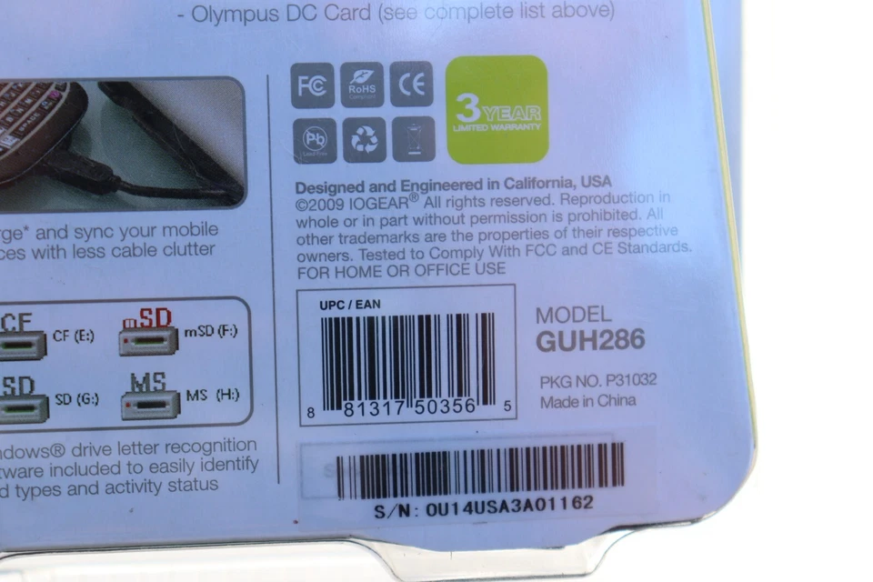 IOGear High Capacity Support SDHC / Micro SDHC 2.0 Combo Hub & Card Reader - Image 4 of 4