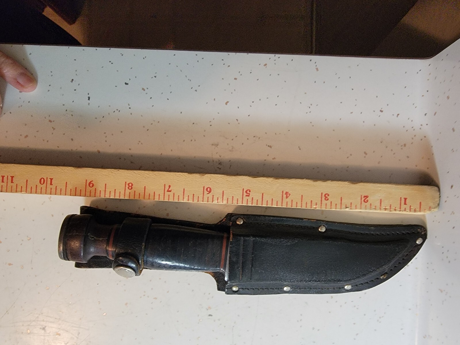 KA-BAR OLEAN NY COMBAT FIGHTING UTILITY KNIFE LEATHER HANDLE VINTAGE MILITARY 