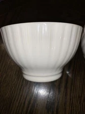 VTG Thompson Pottery Ribbed White Serving Bowl, Cereal, Soup 6”x 3.5” MINT