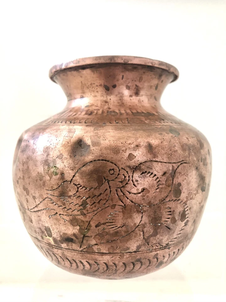 Olla antigua de metal de cobre de la India Lota Kalash del sur de la India hecha a mano Foto 2 de 4