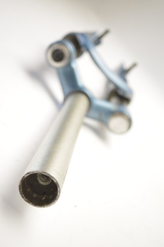 ROCK SHOX DUKE BLUE 1 1/8" THREADLESS 26" BICYCLE SUSPENSION FORK 215 MM STEERER - Picture 7 of 13