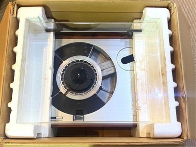 LUXMAN PD131 Turntable Plattenspieler mit OVP gepflegt funktioniert