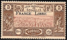 Somali Coast #220 (A27) VF MVLH - 1943 5fr View of Djibouti and Warriors
