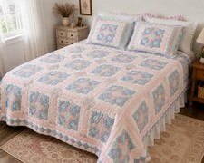 Vintage Floral Patchwork Quilt w/ 2 Matching Shams Cottagecore
