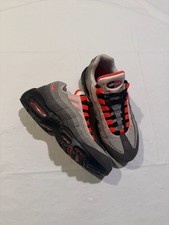 Preços baixos em Nike Air Max 95 OG Solar Red | eBay