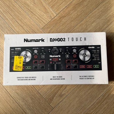 Numark DJ2GO2 Touch Pocket DJ Controller mit Audio Interface