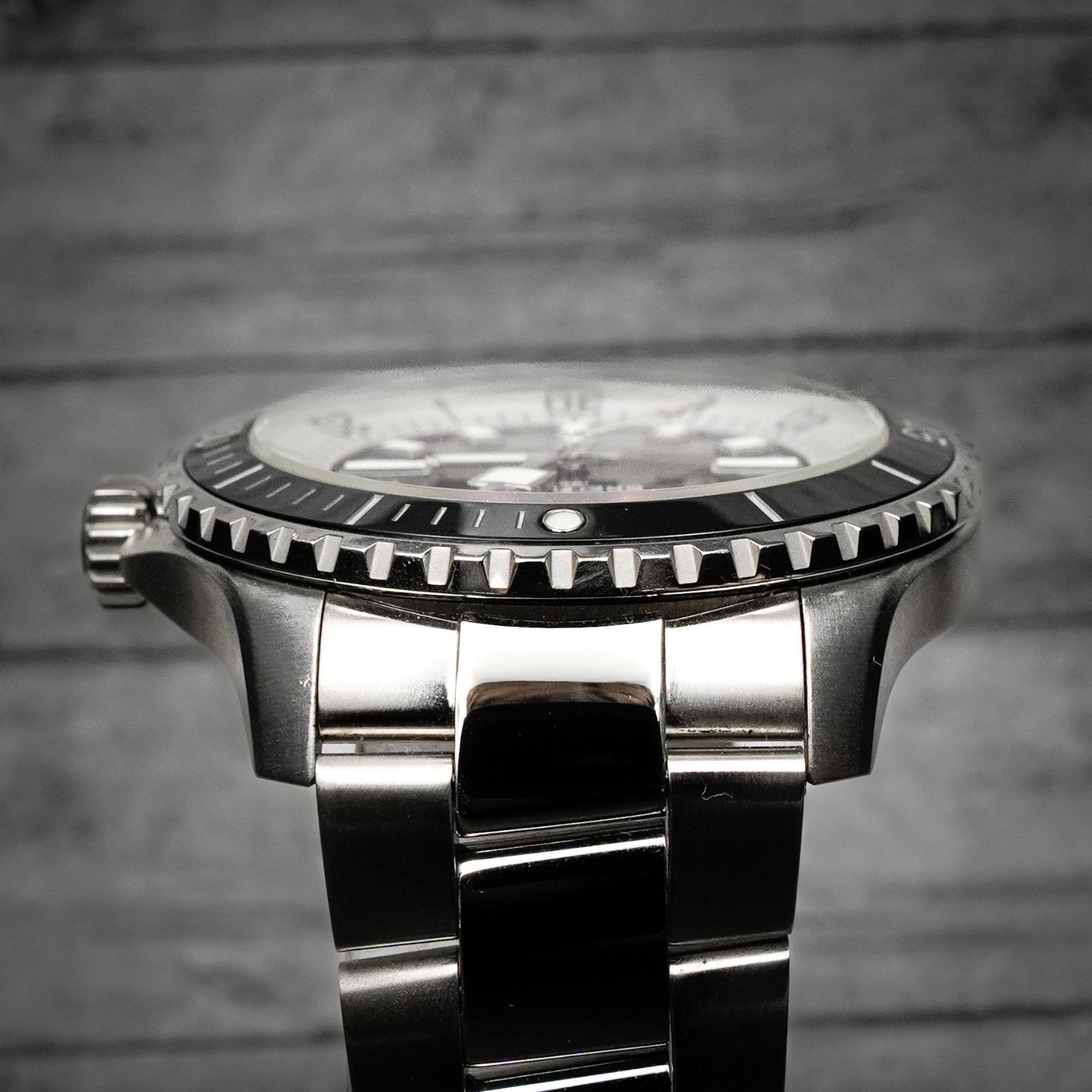 Breitling Superocean Automatic 44 A17376211B1A1 A17376 Black Dial Box&Papers image 6