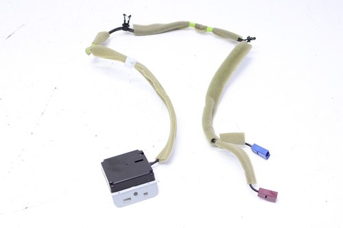 2016-2018 INFINITI Q50 GPS NAVIGATION ANTENNA CONTROL MODULE W/ CABLE OEM - Picture 2 of 6