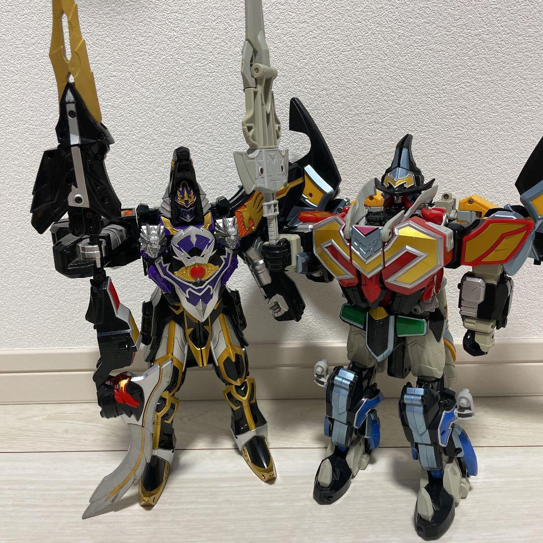 Power Rangers Mystic Force Magiranger DX Magi King Power Rangers Mystic Force Magiranger DX Magi King