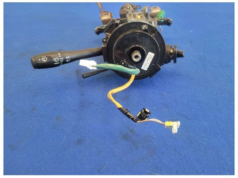 2003-2004 Mercury Marauder 4.6L 4v Steering Column Key Turn Signal 2522 Foto 3 de 4