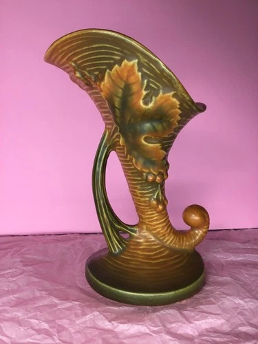 Roseville Pottery BUSHBERRY 153-6 ORANGE brown green Cornucopia Vase 40s vintage