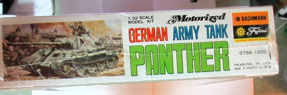 1/32 SCALE FUJIMI/ BACHMANN 0756 GERMAN PANTHER ARMY TANK MOTORIZED - Image 2 of 2