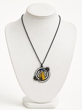 Coraline pendant necklace