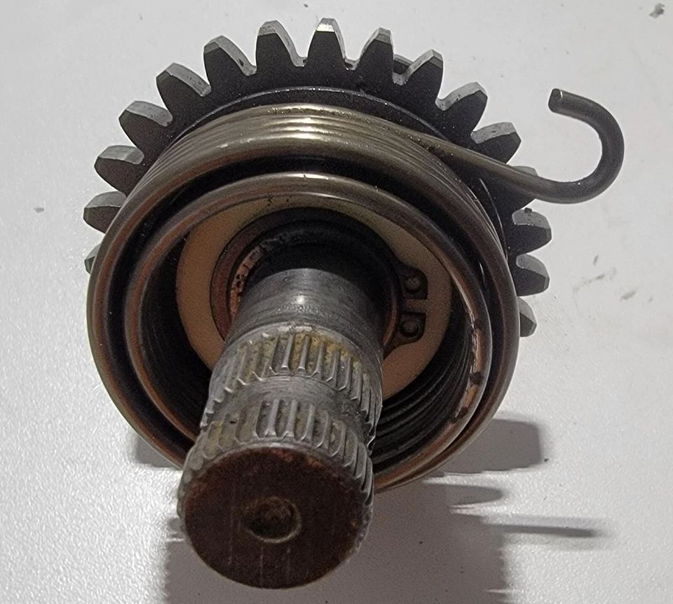 Стартовый вал шестерни в сборе 1977 Yamaha IT400 IT 400 77 - Изображение 3 из 4