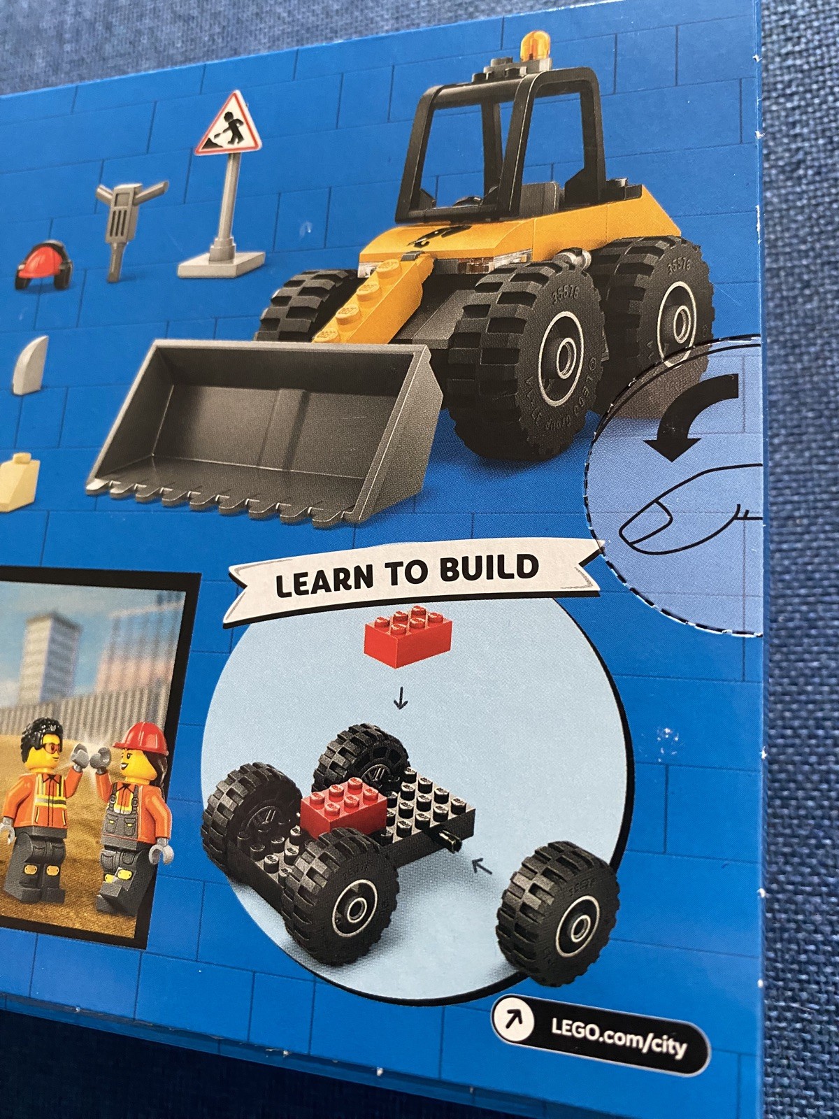 LEGO CITY: Yellow Construction Wheel Loader (60450)