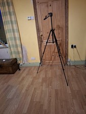 Velbon EX-440 Quick Release Tripod For Film/Digital/Movie hardly used.