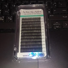VAVA Lash New in case