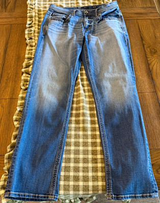 BKE Men s Blue Medium Wash Stretch Denim Jeans Straight Relaxed Fit Mid Rise