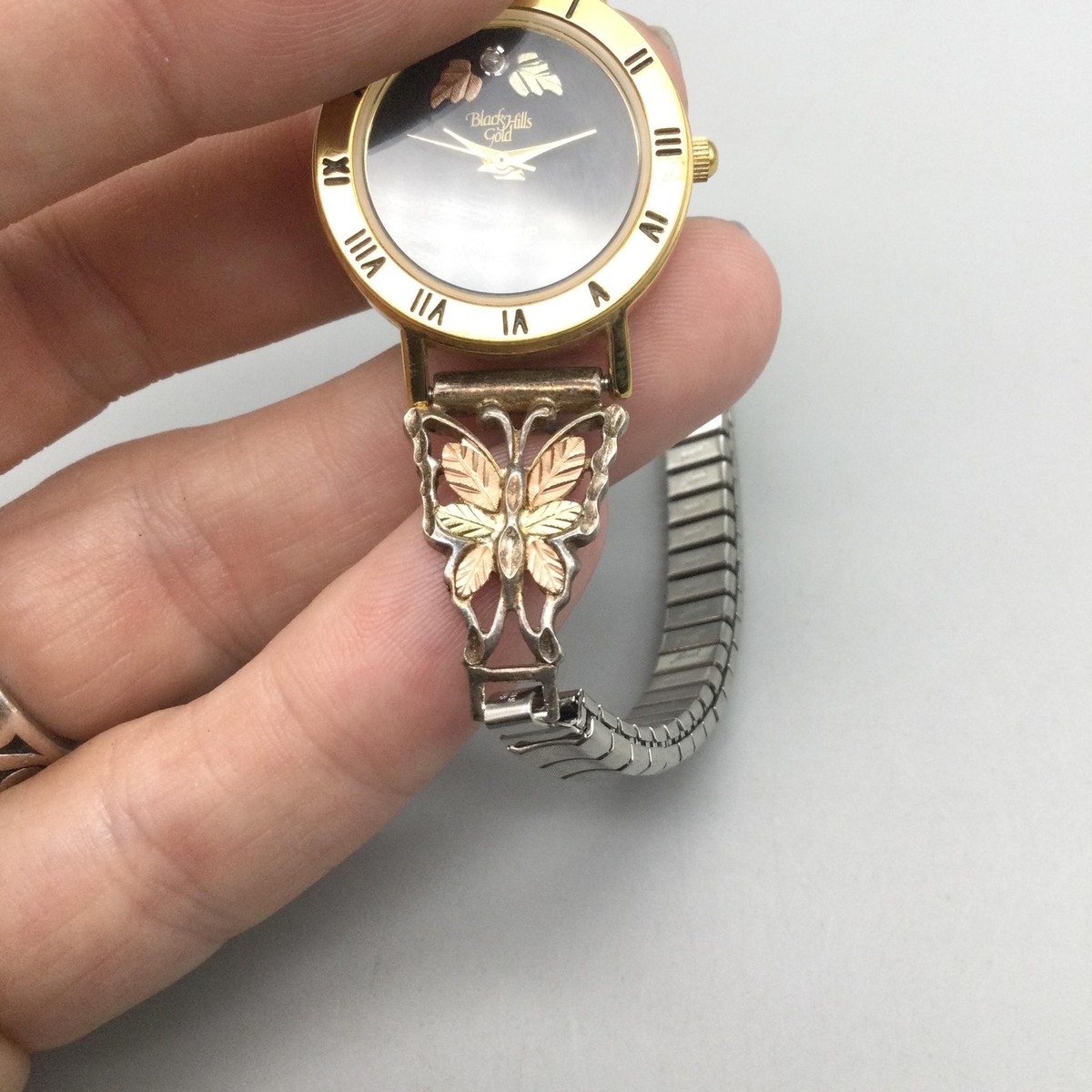 Black Hills Gold Womens Watch 20mm Black Dial Gold Leaves  display picture 3