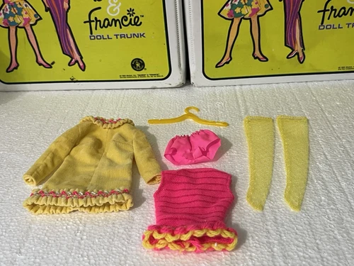 Vintage Mattel 1969-70 Yellowo Mellow #1484 Dress & Yellow lace Stockings