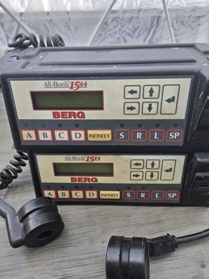 Lot 2 BERG All-Bottle 1544 Electronic Programmable liquor control,180 pour tops