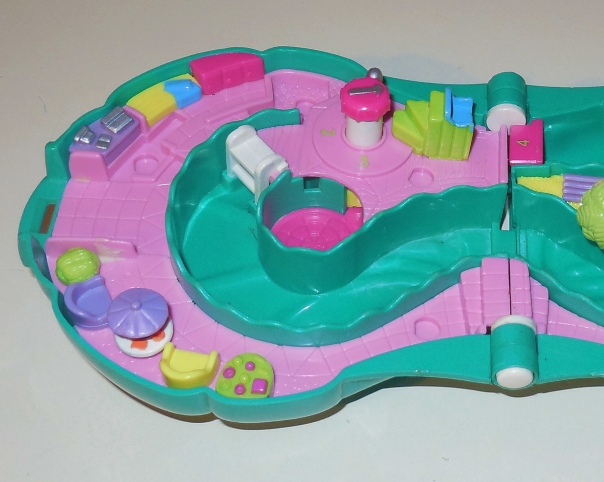 ポーリーポケット コンパクト スプラッシュスライダープール 1995 Polly Pocket/ポーリーポケット・Splash 'n Slide Water Park