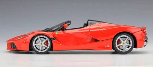 Modellino auto Laferrari Aperta scala 1:24 (versione baldacchino) giocattoli ornamento IDEA REGALO - Foto 15 di 22