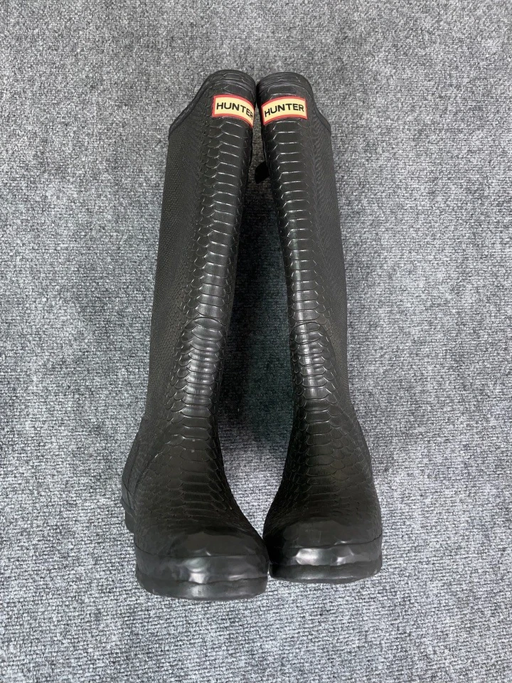 САПОГИ Hunter черные резиновые дождевые оригинальные Carnaby Boa Snake высокие размер 8 M/9 F НОВЫЕ - Изображение 4 из 4
