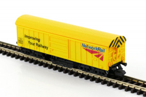 Gaugemaster Collection GM2420101 Network Rail Track Cleaning Vehicle N Gauge