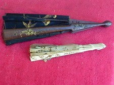 2 TRES ANCIENS EVENTAILS A RESTAURER (33)