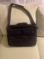 Targus Laptop Bag Tablet Black Bag 16x12 x3 Full Zip AroundMessenger Travel Work