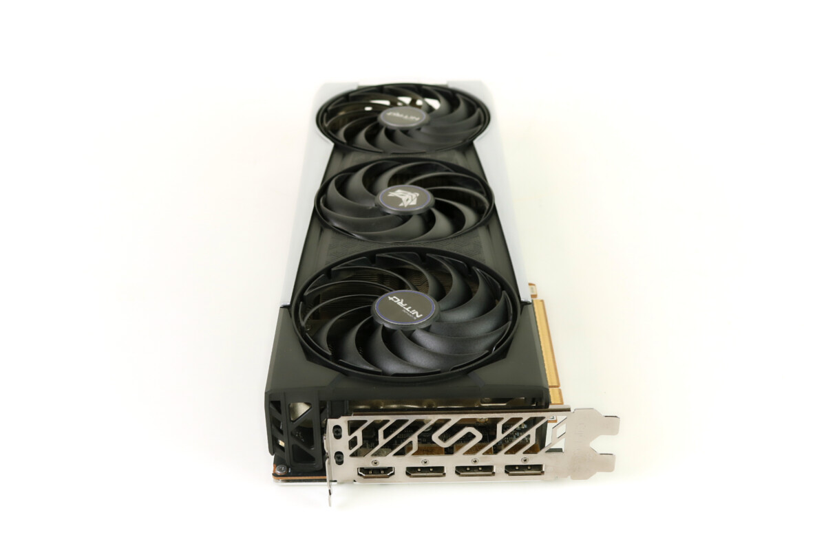 Sapphire Radeon RX 6800 XT NITRO+ Pictured, Too