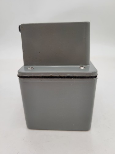 Square D 2510FW1 FHP Manual Starter 115/277V 1P 1PH Watertight Enclosure Toggle - Picture 10 of 12