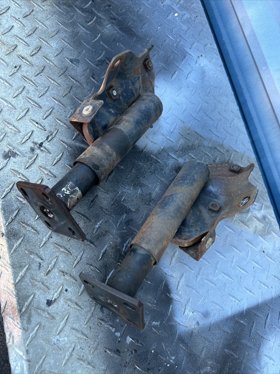 84 - 1989 Nissan 300zx Z31 OEM Front Crash Bar Impact Support LH