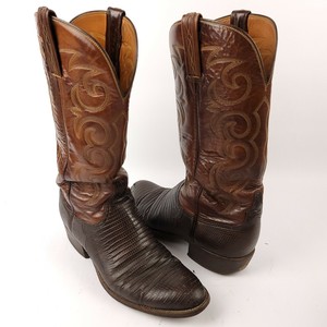 lucchese 1883 lizard boots